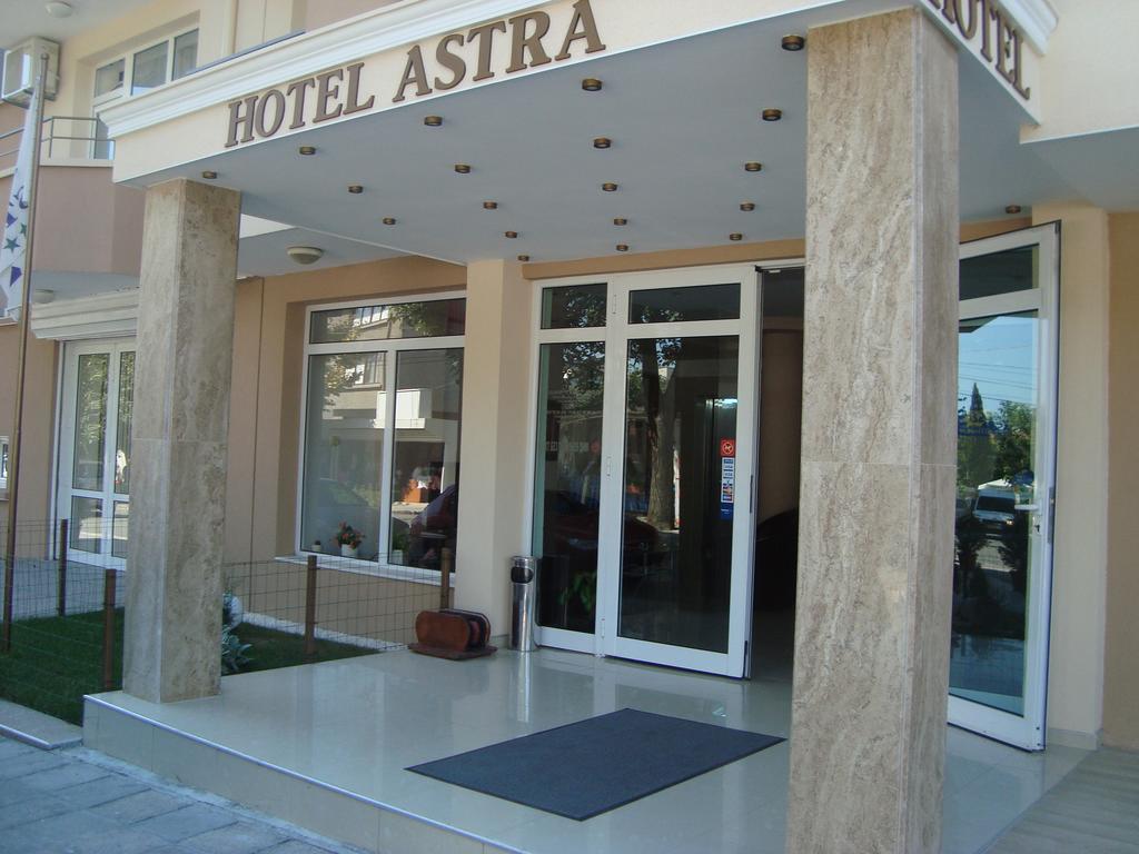 Hotel Astra Ravda Ngoại thất bức ảnh