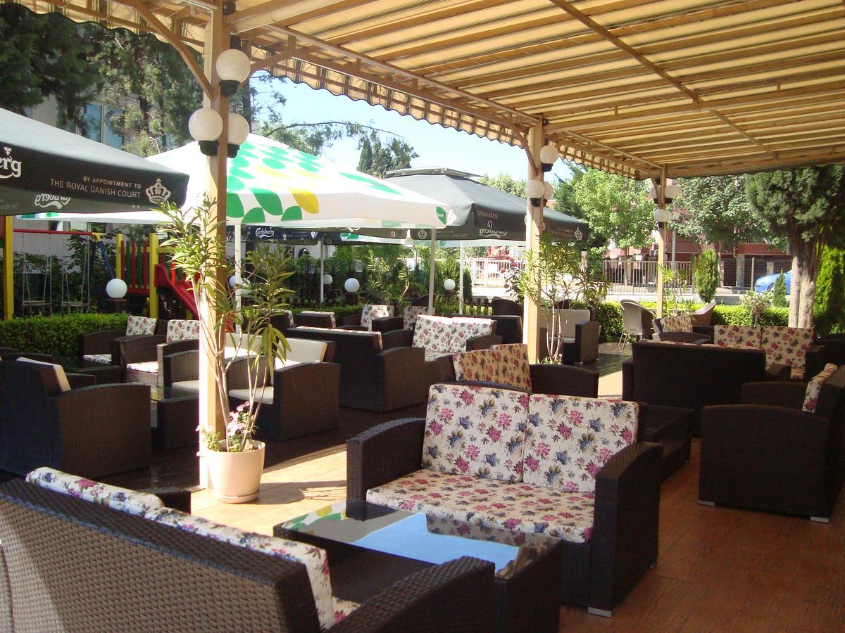 Hotel Astra Ravda Ngoại thất bức ảnh